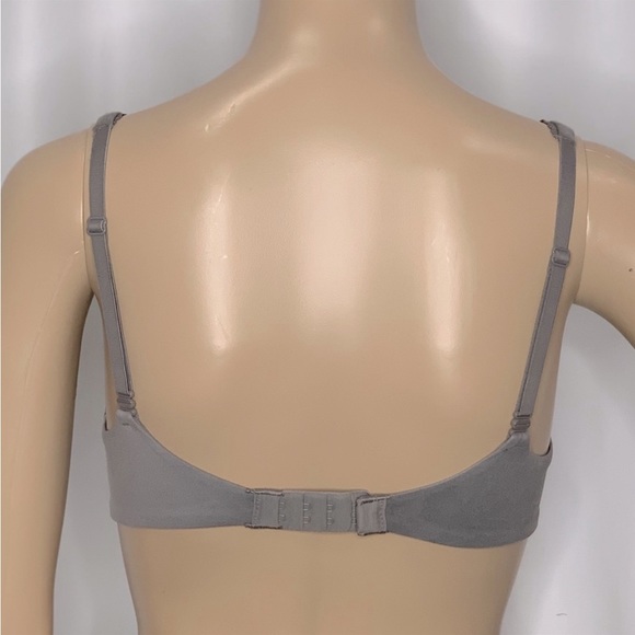 VICTORIA SECRET WIRELESS BODY BY VICTORIA - Picture 3 of 3